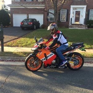 Meet your Posher, Hoa